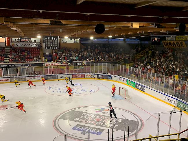 Der HC Siders und der HC Thurgau am Samstag vor 2327 Zuschauern in der Grabenhalle.