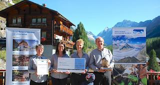 Die Gewinner des Welterbe-Kristalls 2019 (v.l.): Helene Bellwald, Brigitte Lehner, Esther Bellwald und Lukas Kalbermatten.