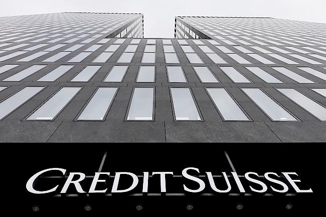 Die Grossbank Credit Suisse verzichtet auf eine Umstellung ihrer Berichterstattung in US-Dollar und bleibt beim Schweizer Franken als Berichtswährung. 