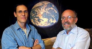 Didier Queloz (links) und Michel Mayor von der Universit&auml;t Genf.