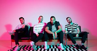 Die Jungs von Klisch&eacute;e weilen derzeit in China. Sie haben dort einiges vor.