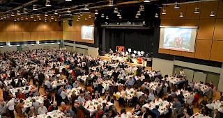 <b>Aktion&auml;rstreffen der WKB.</b> Die rund 1100 anwesenden Aktion&auml;re wurden allesamt pers&ouml;nlich von &hellip;