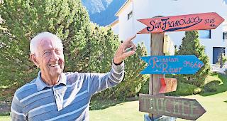 Da gehts lang. Gustav Erpen im Garten seiner Tochter in Ried-Brig. Am Wochenende fliegt er zur&uuml;ck nach San Francisco.