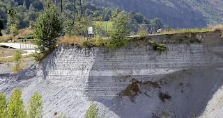 Trinkwasser oder Badewasser sind nicht belastet. Laut den Beh&ouml;rden besteht nach jetzigem Kenntnisstand keine Gef&auml;hrdung f&uuml;r die Gesundheit der Bev&ouml;lkerung.