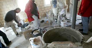 Rund 1500 Maler und Gipser fordern Verbesserungen im GAV. 