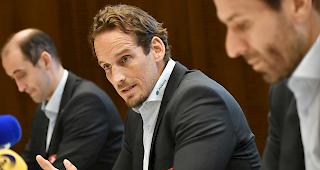 Der 44-j&auml;hrige Fischer steht neu bis 2024 an der Bande der Schweizer Eishockey-Nationalmannschaft.