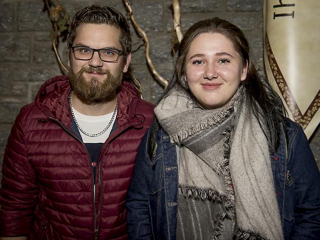 Daniel Fahrni (24), Naters, und Laura Wyer (18), Lalden. 