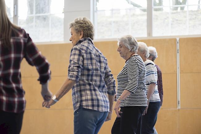 Das richtige Training kann das Risiko zu stürzen minimieren. 