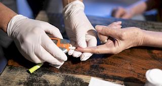 Am Donnerstag kann man sich im Simplon Center in Glis kostenlos testen lassen. (Themenbild)