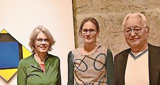 Ausgezeichnete und Co-Pr&auml;sident. Eva Maria Imboden (links), Marianne K&uuml;nzle und WAdS-Co-Pr&auml;sident Charles St&uuml;nzi nach der WAdS-Preisfeier im Schloss Leuk: Zufriedene Gesichter.Foto mengis media