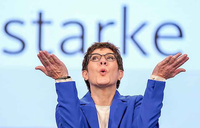 Annegret Kramp-Karrenbauer, Bundesvorsitzende der CDU und Verteidigungsministerin am Freitag nach ihrer Rede beim CDU-Bundesparteitag. 