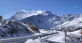 Die Verkehrslage am Simplon beruhigt sich allm&auml;hlich. (Archivbild)