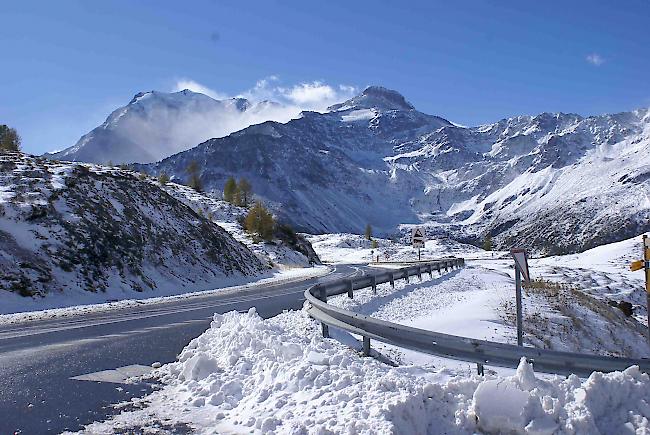 Die Verkehrslage am Simplon beruhigt sich allmählich. (Archivbild)