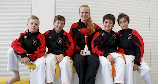 Einige Mitglieder des Karateclubs Gampel-Saastal haben an der SSKF-Meisterschaft in Zollikofen erfolgreich teilgenommen. 