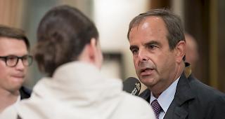 Gerhard Pfister: "Wenn acht Jahre f&uuml;r einen amerikanischen Pr&auml;sidenten genug sind, weshalb nicht f&uuml;r einen Bundesrat?" (Archivbild)