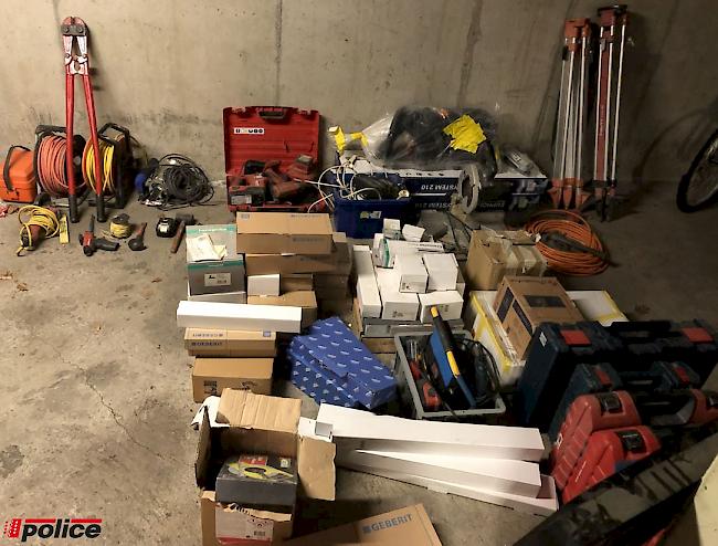 Bei einem Einbruchdiebstahl auf einer Baustelle in Réchy wurde ein 29-jähriger Portugiese verhaftet. Das Deliktsgut war bereits zum Abtransport bereitgestellt.