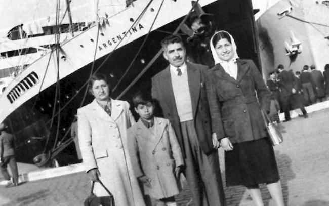 Walliser auf dem Quai von Rio de la Plata in Argentinien zwischen 1920 und 1930.