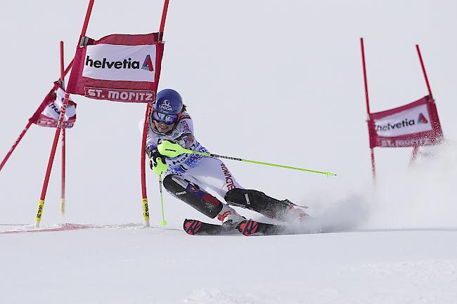 Die Schweizerinnen bezogen im Parallelslalom von St. Moritz eine Niederlage. Den Sieg holte sich Petra Vlhova (Bild).