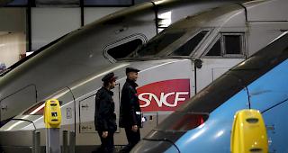 In Frankreich dauert der Bahnstreik an.