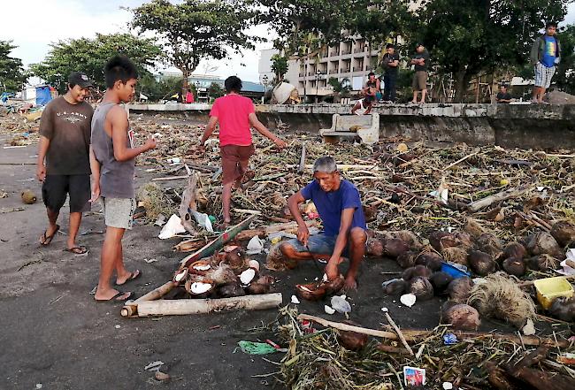 Die Philippinen werden jährlich durchschnittlich von 20 Taifunen und Stürmen getroffen. 