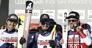 Urs Kryenb&uuml;hl gl&uuml;ckte in der zweiten Weltcup-Abfahrt von Bormio eine Sensation. Der 25-j&auml;hrige Zentralschweizer wurde Zweiter hinter Dominik Paris. Beat Feuz als Dritter und Niels Hintermann als Sechster komplettierten das exzellente Schweizer Ergebnis.