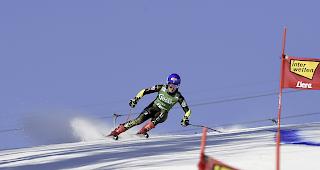 Mikaela Shiffrin gewinnt &uuml;berlegen den Riesenslalom von Lienz.