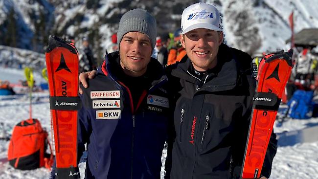 Dionys Kippel (l.) und Lars Kuonen holen sich in den Europacup-Slaloms in Vaujany wichtige Punkte.