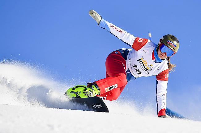 Patrizia Kummer verliert im Achtelfinal knapp gegen die Teamkollegin Julie Zogg.