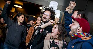 Die Klima-Aktivisten feierten am Montag, 13. Januar ihren Freispruch.