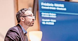 Staatsrat Fr&eacute;d&eacute;ric Favre. Weder Zwang noch Druck.