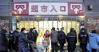 Weltweit waren bis Montagmittag fast 2800 Infektionen mit dem neuen Virus 2019-nCoV best&auml;tigt, bis auf etwa 50 alle in China. Die Zahl der Toten stieg in China auf 80.