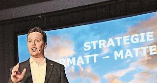 Rekord auf Rekord. Der H&ouml;henflug der Destination Zermatt &ndash; Matterhorn geht ungebremst weiter. Paul-Marc Julen, Pr&auml;sident von Zermatt Tourismus, will indessen nichts von Overtourism &shy;wissen.Foto mengis media