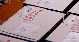 Zusammen mit den beiden Referenden kommt die Begrenzungsinitiative der SVP an die Urne.