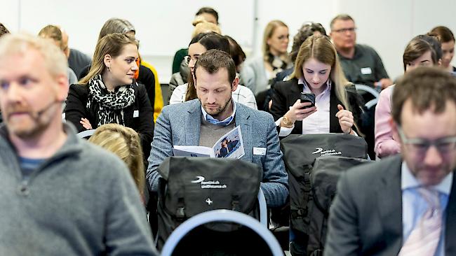 <b>Rekord.</b> An der FernUni starteten über 1900 Studierende ins Frühjahrssemester 2020.