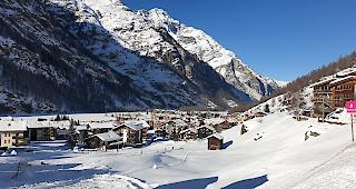 T&auml;scher Bev&ouml;lkerung stimmt &Auml;nderung des Organisationsreglements zu. 