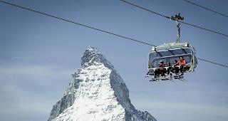 Seilbahnen Schweiz zieht eine positive Zwischenbilanz. Die Walliser Seilbahnen konnten allerdings "nur" ein Plus von 7,7 Prozent verzeichnen.