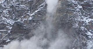 Die Strasse T&auml;sch-Zermatt ist am Mittwoch von 9.30 Uhr bis voraussichtlich 10.30 Uhr gesperrt. (Symbol-/Archivbild)