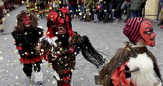 Impressionen des Umzugs in Leuk-Stadt.&nbsp;Fotos mengis media