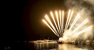 Luzerner Urknall: Wegen des warmen Wetters auffallend viele Jugendliche mit &uuml;berm&auml;ssigen Alkoholkonsum unterwegs. 
