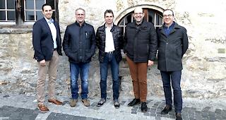 Verwaltungsrat und Gesch&auml;ftsf&uuml;hrung der Energieversorgung Raron AG (v.l.): J&ouml;rg Schwestermann, Urs Schmid, Reinhard Imboden, Michel Schwery und Thomas K&ouml;pfli. 