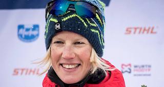 Victoria Kreuzer, als Erste beim Lauf in Kitzb&uuml;hel auf der legend&auml;ren Skistrecke.