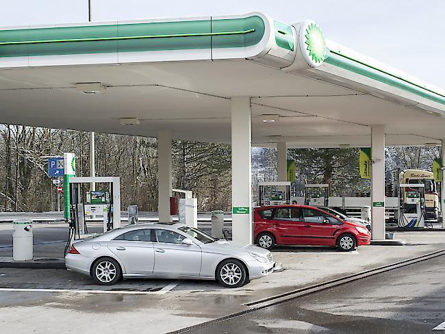 Der Gang an die Tankstelle wird voraussichtlich nicht günstiger.