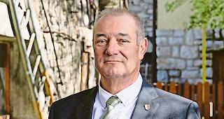 &laquo;Kurve gekriegt&raquo;. Lukas J&auml;ger, Jurist und SVP-Grossrat aus Turtmann.