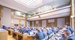 Gewinne bis 250&rsquo;000 Franken werden neu mit 11,89 Prozent besteuert. Das ist schweizweit ein sehr tiefer Steuersatz. (Archivbild)