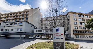 Im Wallis lag am Mittwoch die Zahl der positiv getesteten Coronaf&auml;lle bei 1145. Das sind 60 mehr als am Vortag. &nbsp;
