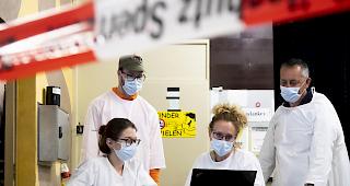 Die Beziehung zwischen den Versicherungen und ihren Kunde wird in Zeiten von Corona auf die Probe gestellt.