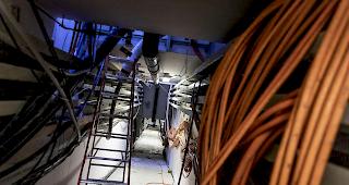 Zu eng. Kabelzug im Tunnel Visp ist aufgrund Abstandsregeln derzeit nicht m&ouml;glich.